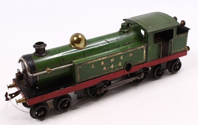 Lot 302 - 1920’s Hornby No.2 clockwork green tank loco...