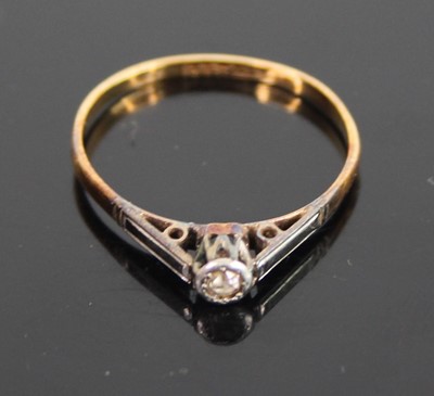 Lot 406 - An 18ct gold and platinum diamond solitaire...