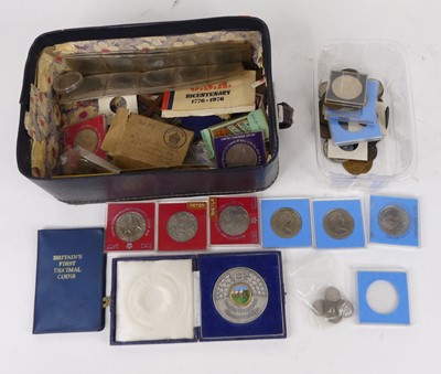 Lot 322 - A collection of mixed British coins, to...