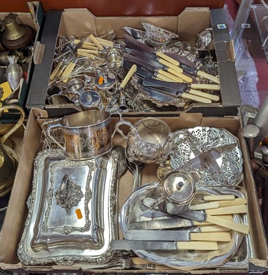 Lot 241 - A collection of silver plated items to include...