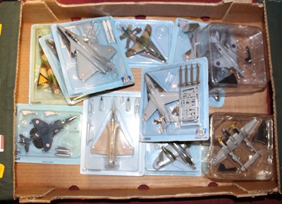 Lot 1608 - A collection of Italeri Fabbri 1/100 scale...