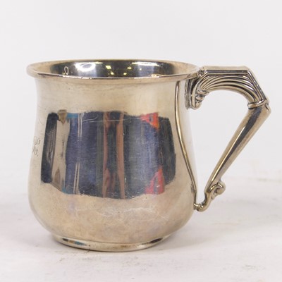 Lot 443 - A George V silver christening tankard of bell...