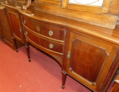 Lot 1217 - An early 20th century mahogany ledgeback...