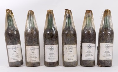 Lot 1268 - Massandra Collection Redstone White Muscat,...