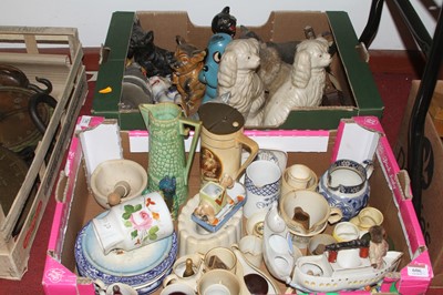 Lot 606 - A collection of ceramics to include...