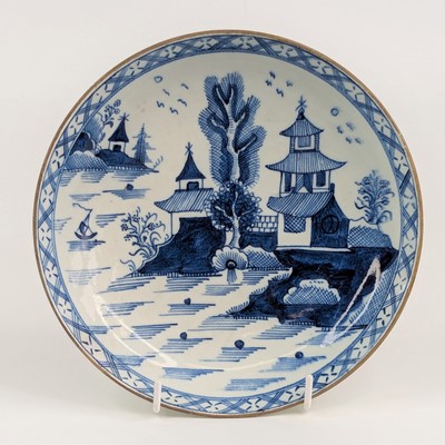 Lot 2095 - A Lowestoft blue and white porcelain dish,...