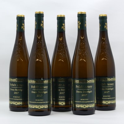 Lot 1282 - Feher Arany Donua Borregio Muscat, 2017,...