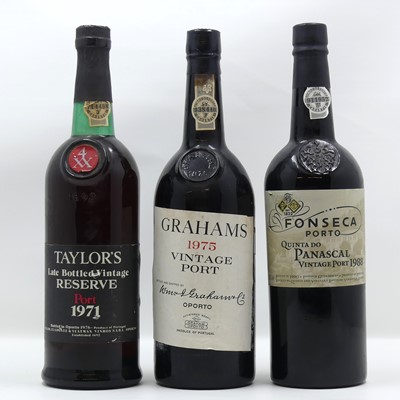 Lot 1375 - Graham's vintage port, 1975, one bottle;...