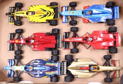 Lot 958 - A Minichamps 1/18 scale group of six loose F1...