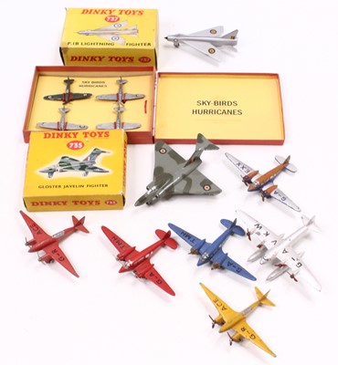 Lot 1421 - Dinky Toys group of 8 loose and boxed aircraft...