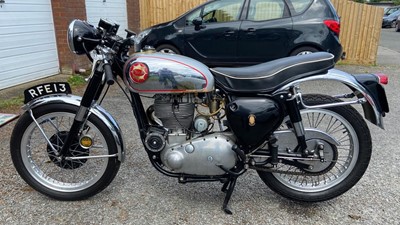 Lot 4022 - A 1960 BSA Goldstar 500cc motorcycle...