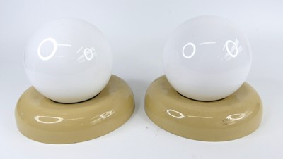 Lot 125 - A pair of mid-20th century Italian wall lights,...