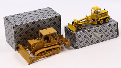 Lot 798 - A Conrad group of 2 earth moving construction...