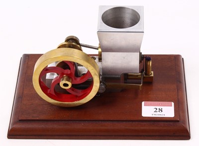 Lot 28 - A well engineered Scott Style Vacuum (Flame...