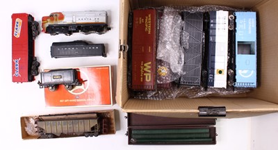 Lot 373 - A large box containing 15 various Lionel,...