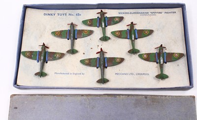Lot 1409 - Dinky Toys, 62E Supermarine Spitfire Fighter...