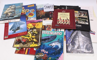 Lot 2098 - Large quantity of mixed trade catalogues,...