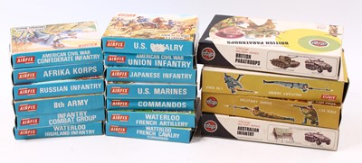 Lot 2166 - Airfix 1/32 and other scale boxed group of...