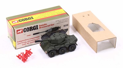 Lot 1217 - Corgi toys No.906 Saladin Armoured Car of...