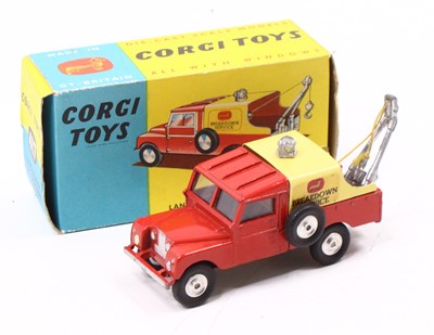 Lot 1218 - Corgi Toys No. 417 Land Rover Breakdown Truck,...