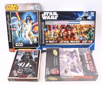 Lot 1898 - Tray containing Star Wars related novelty...