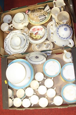 Lot 91 - Two boxes of 18th century and later ceramics...