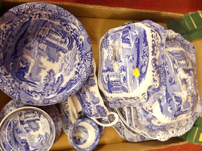 Lot 148 - A collection of Spode Italian pattern dinnerwares