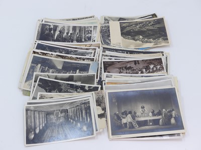 Lot 439 - A collection of postcards, to include souvenir...