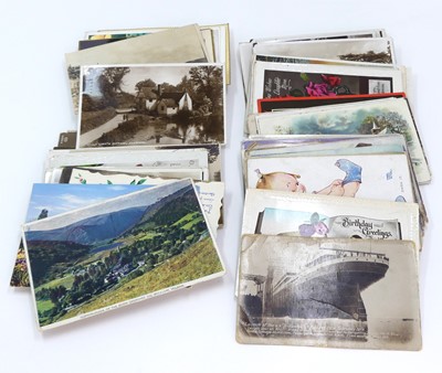 Lot 444 - A collection of early 20th century postcards,...