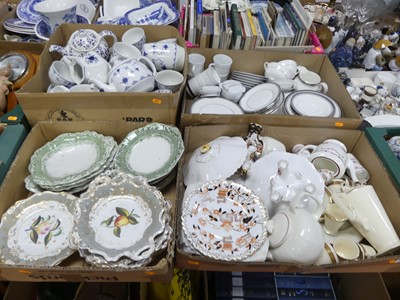 Lot 509 - Four boxes of mixed ceramics to include a...