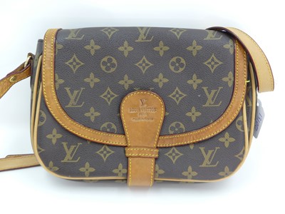 Lot 478 - A reproduction Louis Vuitton lady's handbag,...