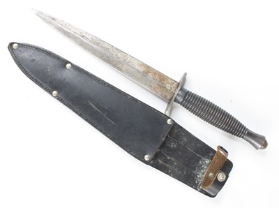 Lot 3376 - A Fairbairn-Sykes type Commando knife, having...