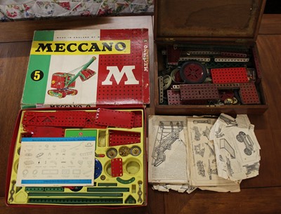 Lot 1433 - A Meccano group of two boxed metal component...