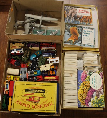 Lot 1473 - A tray containing Matchbox loose and playworn...