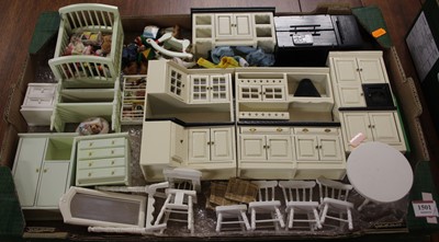 Lot 1501 - Two trays containing dolls house related...