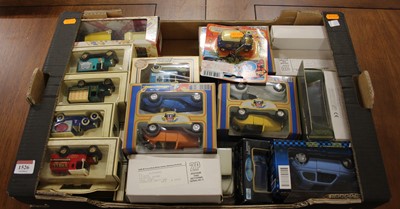 Lot 1526 - One tray containing modern issue diecast to...