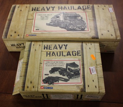 Lot 1494 - A Corgi Heavy Haulage 1/50 scale model of a...