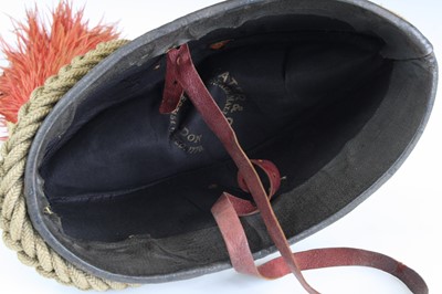 Lot 3078 - A Victorian Rifles cap, in green lambswool...