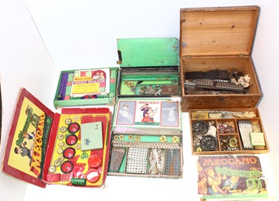 Lot 1988 - A large quantity of mixed issue Meccano and...