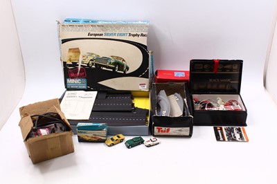 Lot 2100 - Collection of Triang Minic Motorway Cars,...