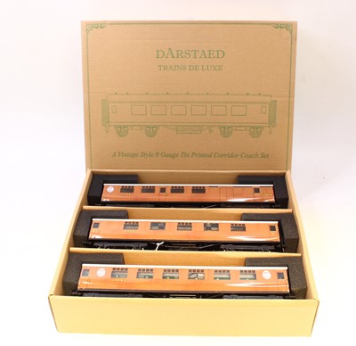 Lot 204 - Darstaed LNER Thompson corridor Set A, unlined...