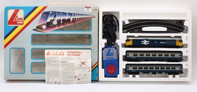 Lot 333 - Lima diesel passenger set comprising class 50...