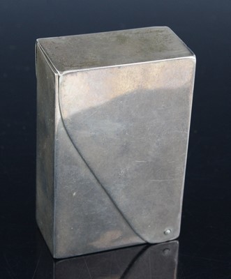 Lot 314 - A George V silver matchbox sleeve, of hinged...