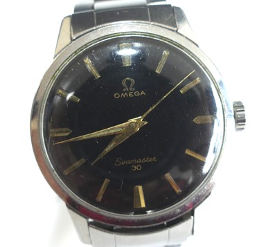 Lot 2385 - A stainless steel Omega Seamaster manual wind...