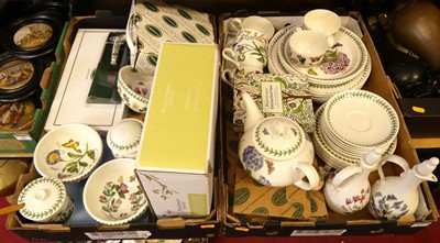 Lot 67 - A collection of Portmeirion dinnerwares, to...