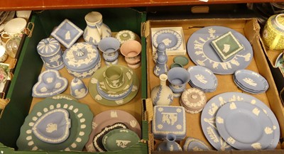 Lot 77 - Two boxes of Wedgwood Jasperware, to include...