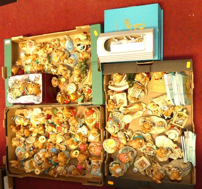 Lot 177 - A large collection of Pendelfin rabbit models