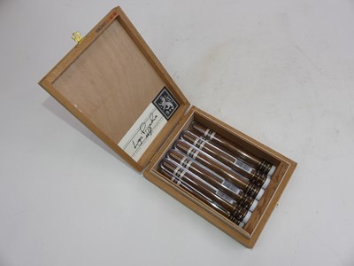 Lot 296 - Ten Guantanamera Crystales cigars (glass...