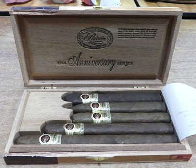 Lot 267 - Five mixed Padron 1964 Maduro sampler cigars,...