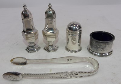 Lot 387 - Mixed silver wares to include a pair of...